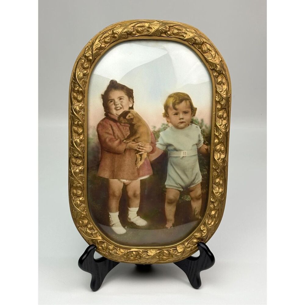 Antique Convex Bubble Glass Gilt Gold Wood Oval Frame Children 18x11.75in